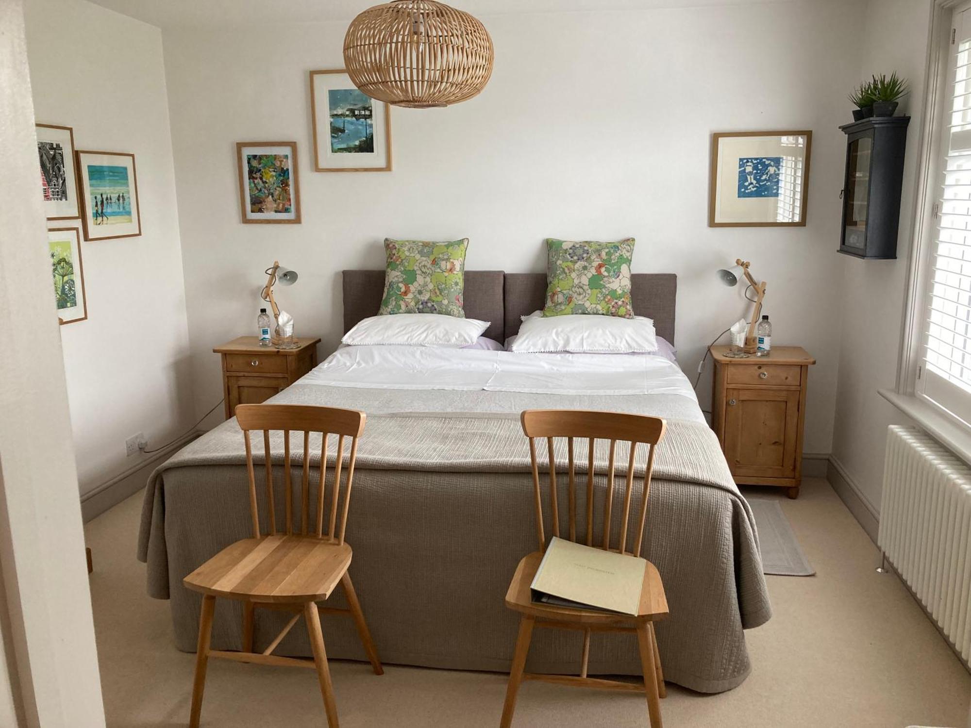 Number 19 B&B Chichester Bilik gambar